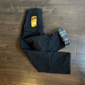 Carhartt loose fit washed duck flannel-lined utility work pants